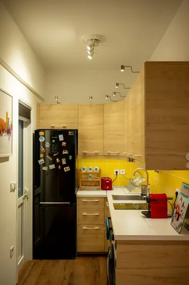 Kitchen appliances and storage